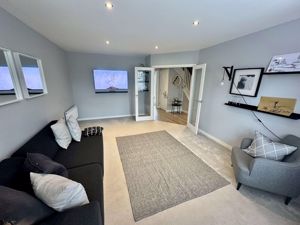 Photo 31- click for photo gallery